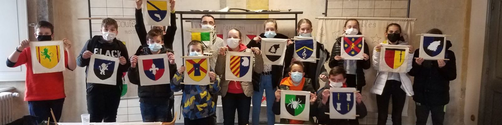 élèves 5eme college atelier blasons